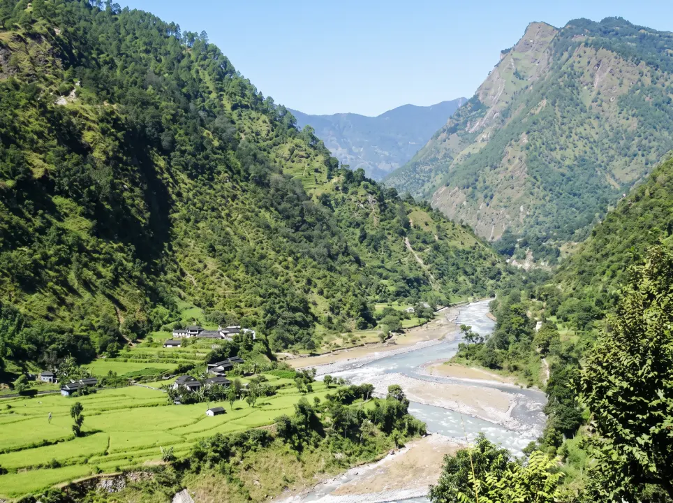 Trek zwischen Babiyachaur und Dharapani