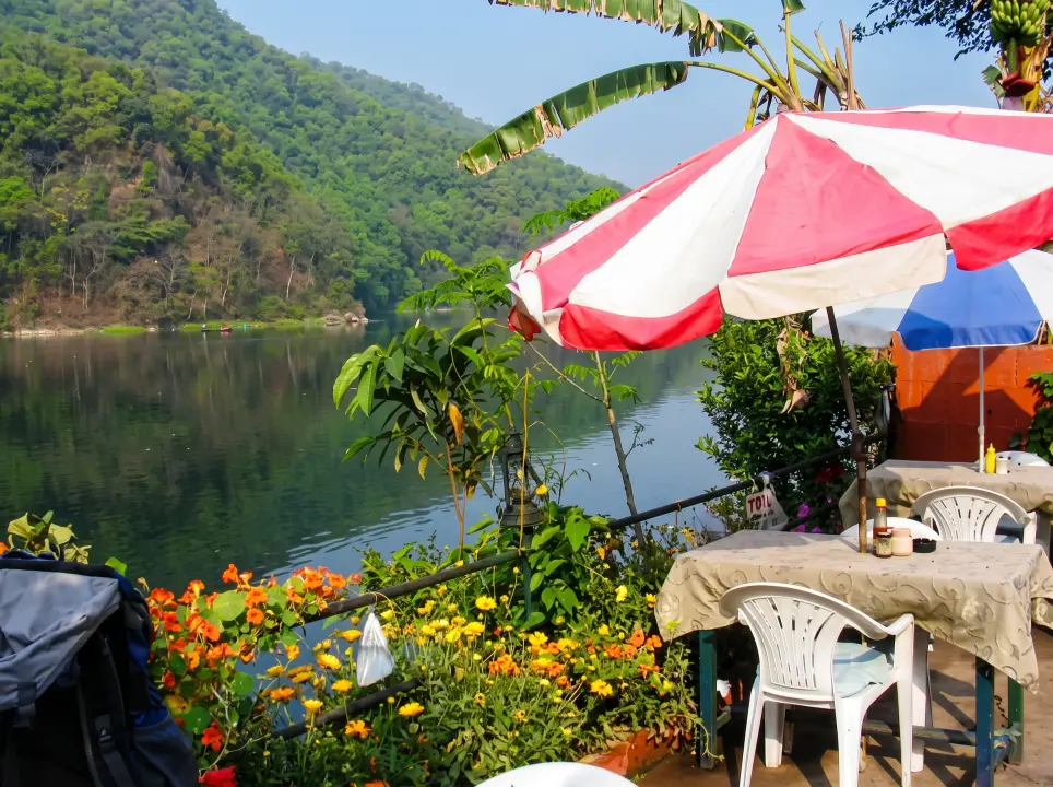 Restaurant am Phewa See in Pokhara
