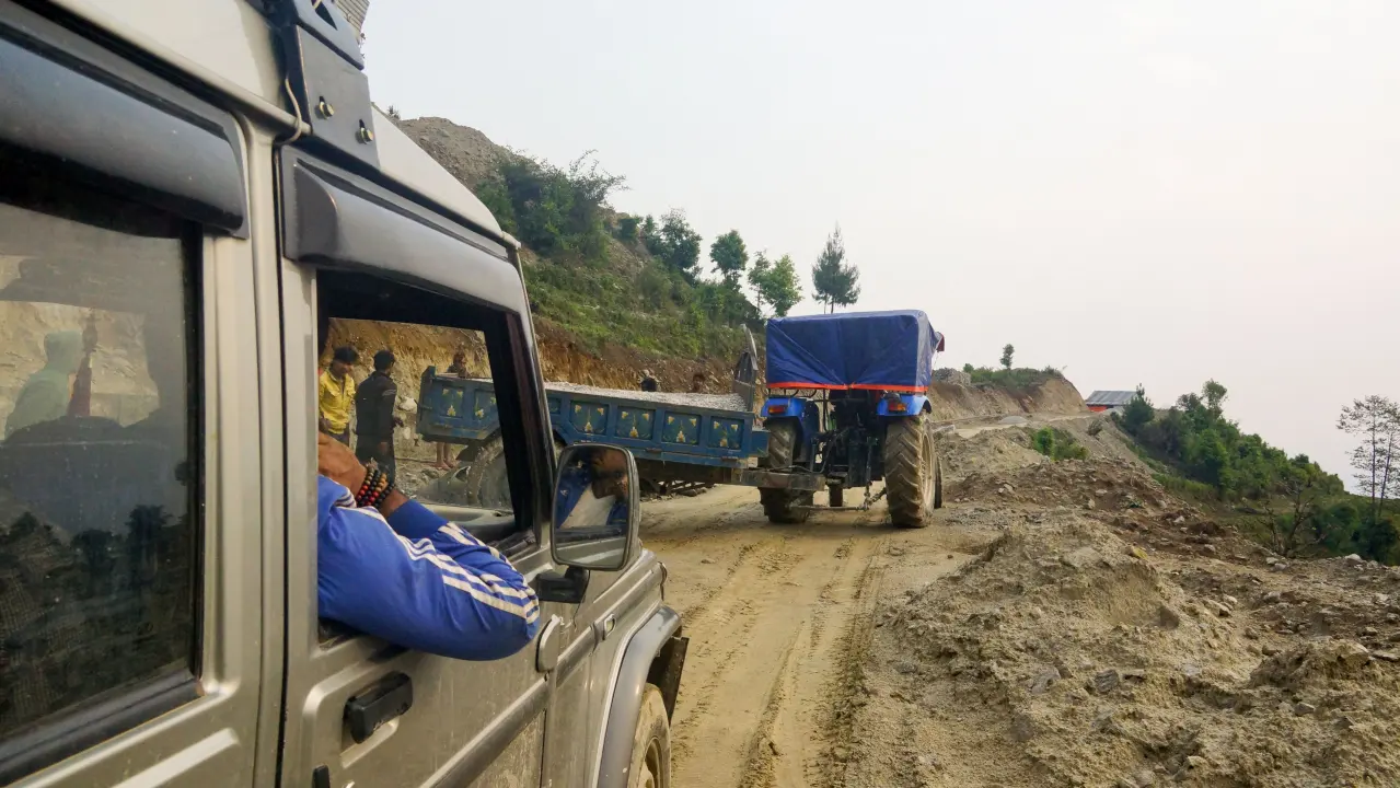 Strassen im Makalu-Baruntse NP, Nepal Trekking