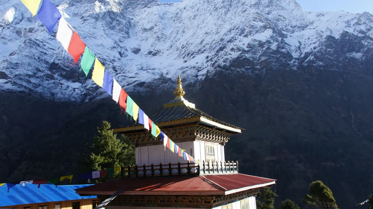 Manaslu Trekking
