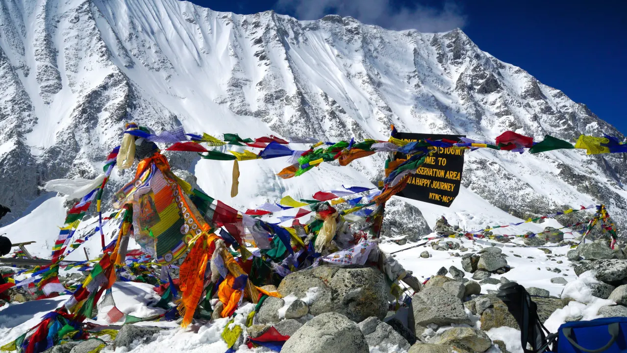 Manaslu Trekking