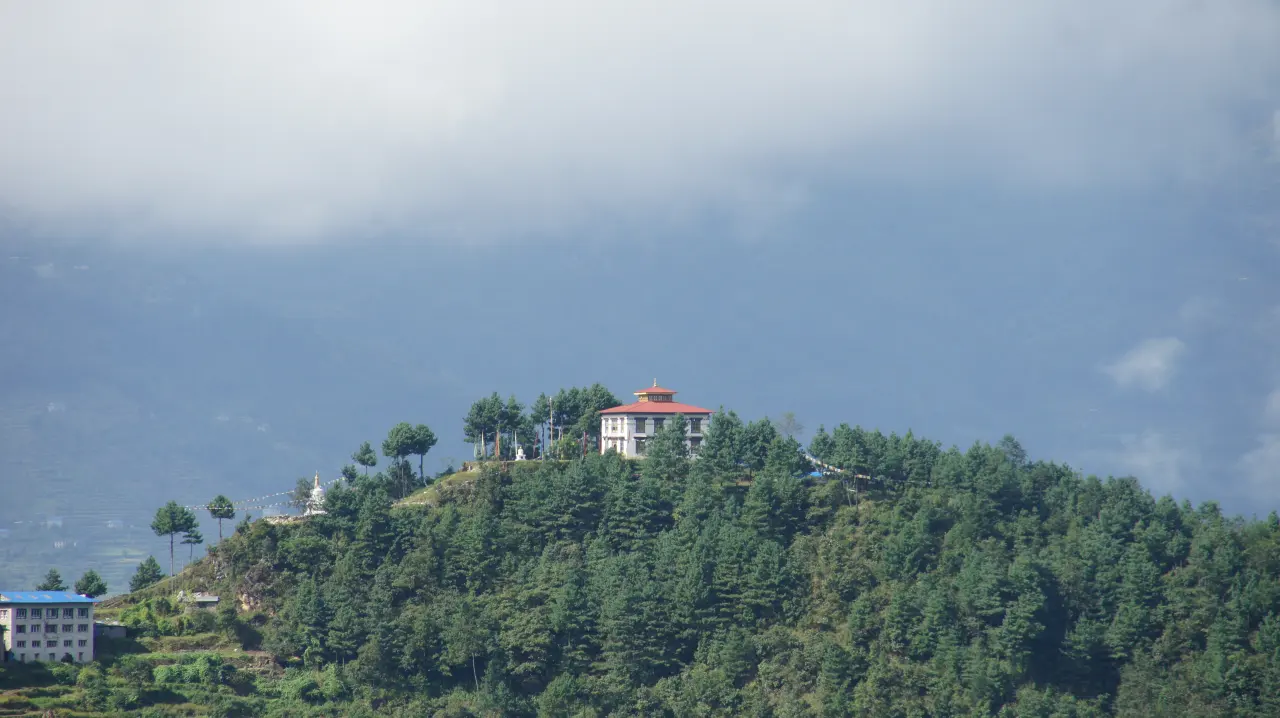 Everest Trekking