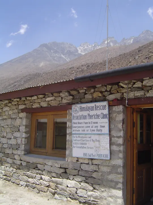 Khunde Hospital