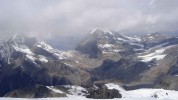 Thorong-La-Pass, Der Thorong-La-Pass vom Gipfel des Chulu-West gesehen.